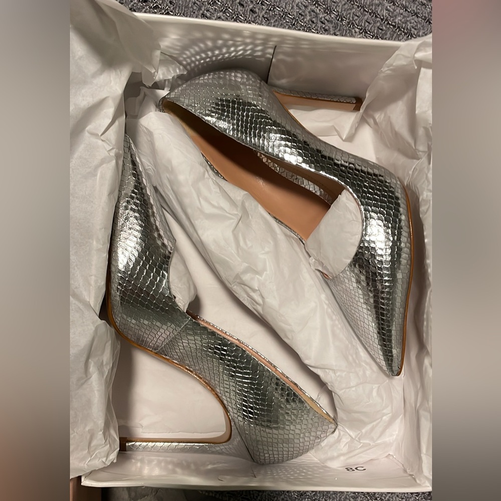 Silver metallic snake embossed Schutz leather pumps